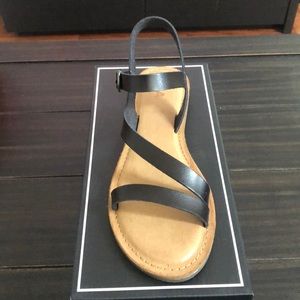 MIA sandals